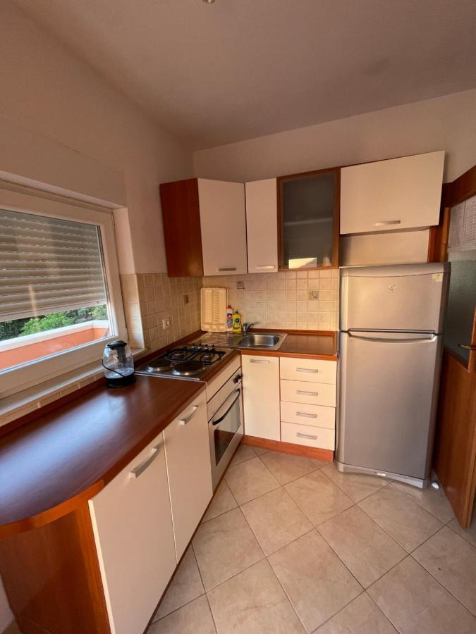 Apartman Jukic Hotel Марина Екстериор снимка